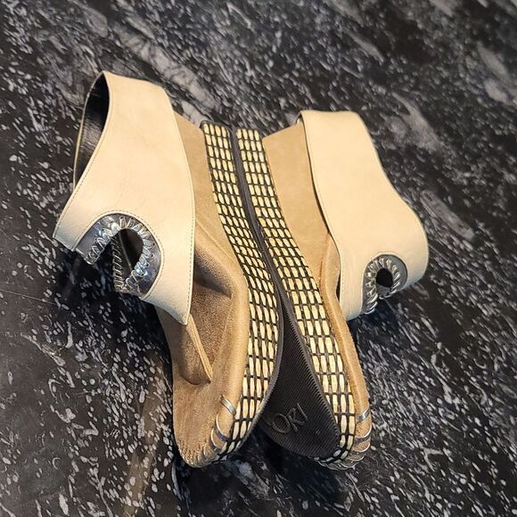 MODZORI WOMEN'S VALENCIA REVERSIBLE VEGAN WEDGE FLIPS SANDAL R3 - Picture 11 of 16